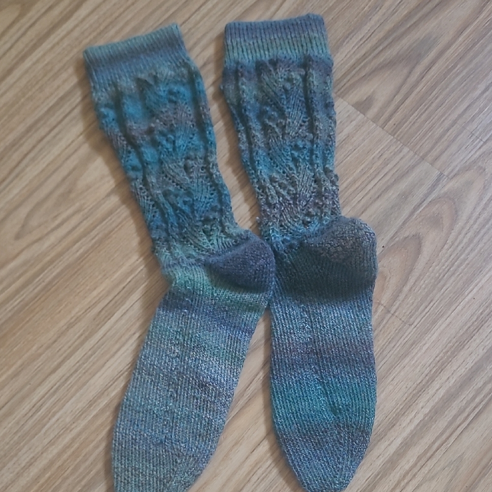 Elegant Blue-Green Knit Women's Socks